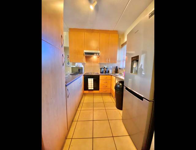 1 BEDROOM APARTMENT FOR SALE IN PINESLOPES